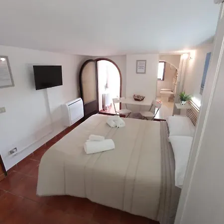 Homeclass Mercantile 巴里